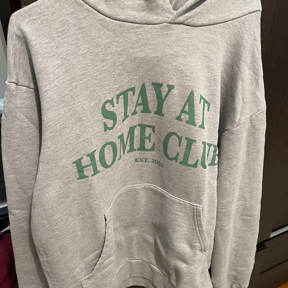Hommebody Stay at Home Club Sweatshirt L/XL BRAND NEW W TAGS (Never worn)